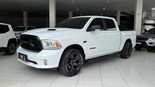 Foto do veículo Ram Ram 1500 Classic 5.7 V8 Cd Laramie Night Edt Auto 4wd