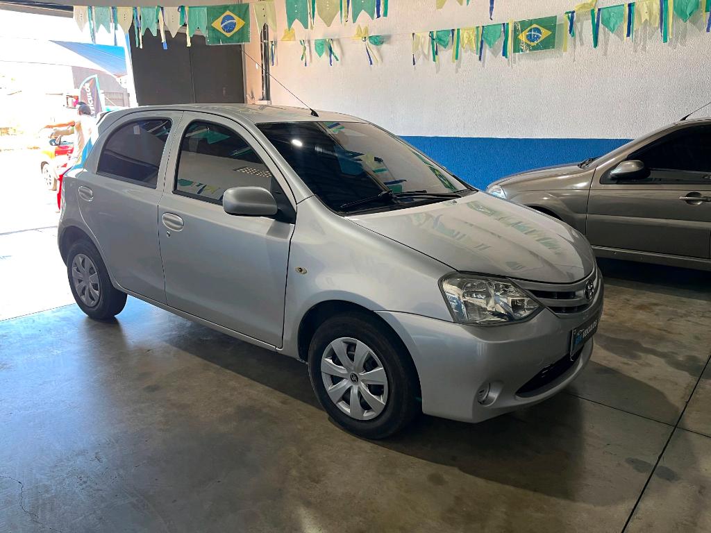 Toyota Etios 2013