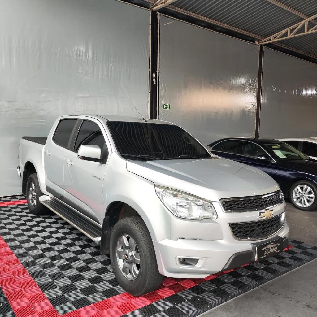 Chevrolet S10 2.4 Flexpower Cabine Dupla Advantage 2016