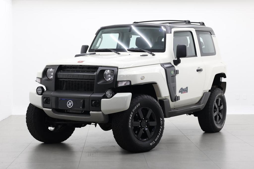 Troller T-4 4x4