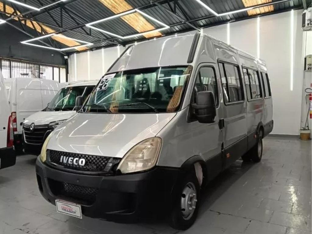 Iveco Daily 2.3 30 130 Furgao H1 3520 2020