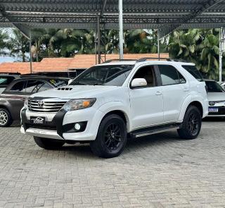 Foto do veículo Toyota Hilux Sw4 3.0 Tdi Srv 7l Auto 4wd