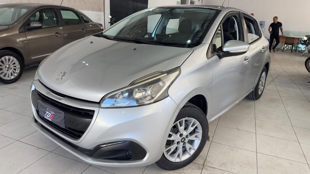 Peugeot 208 208 Active 1.2 Flex 12V 5p Mec. 2018