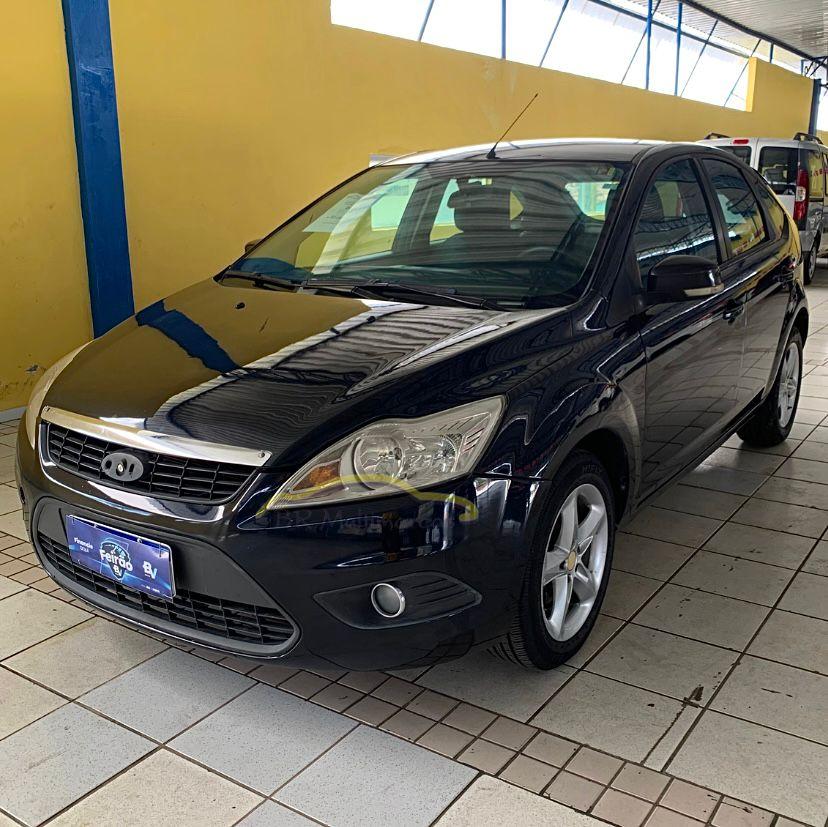 Ford Focus GHIA 2.0 16V 2011