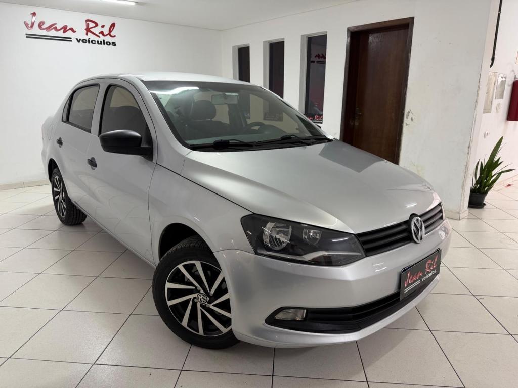 Volkswagen Voyage 2015