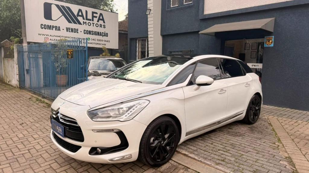 Citroën Ds5 DS5 1.6 Be Chic Turbo 16V 5p Aut. 2016