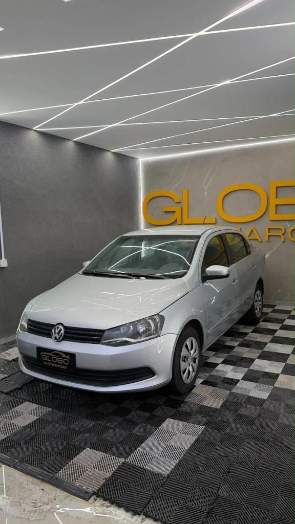Volkswagen Voyage 1.0 Tec Total Flex 2013