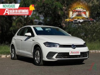 Foto do veículo Volkswagen Polo Classic 1.0 Mi 16v 65cv 4p