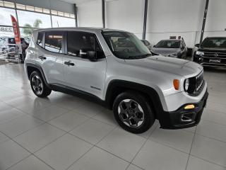 Foto do veículo Jeep Renegade 1.8 E.torq Flex Auto