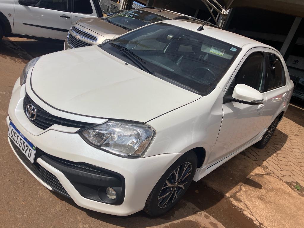 Toyota Etios ETIOS PLATINUM 1.5 Flex 16V 4p Aut. 2017