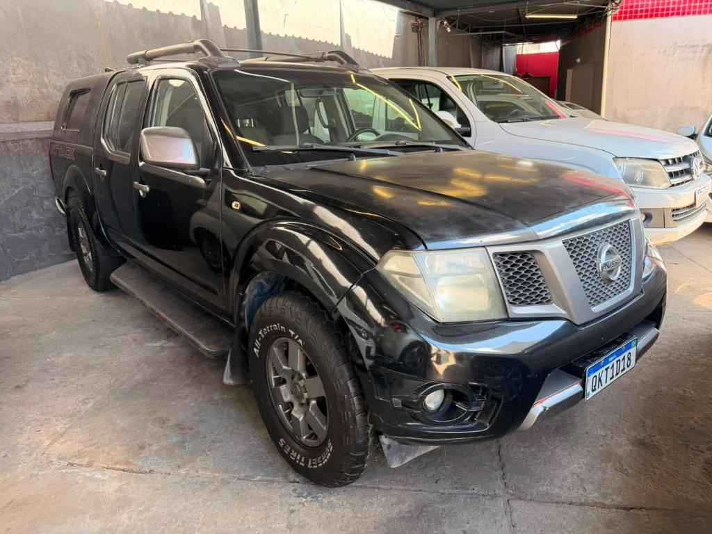 Nissan Frontier 2.5 Td Cd Sv Attack 2015