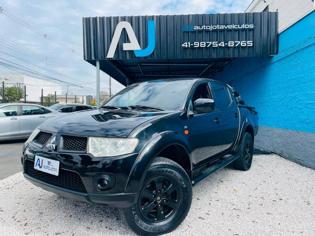 Mitsubishi L200 2013
