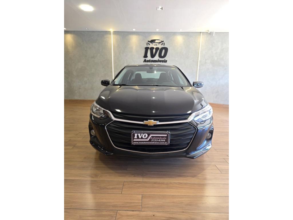 Chevrolet Onix Sedan Plus Lt