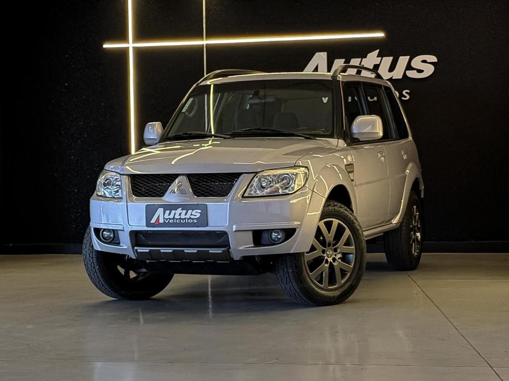 Mitsubishi Pajero Tr4 2.0 16v Flex 2014