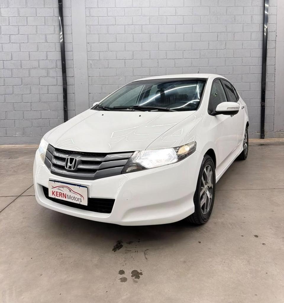Honda City 1.5 EX 16V FLEX 4P AUTOMÁTICO 2011