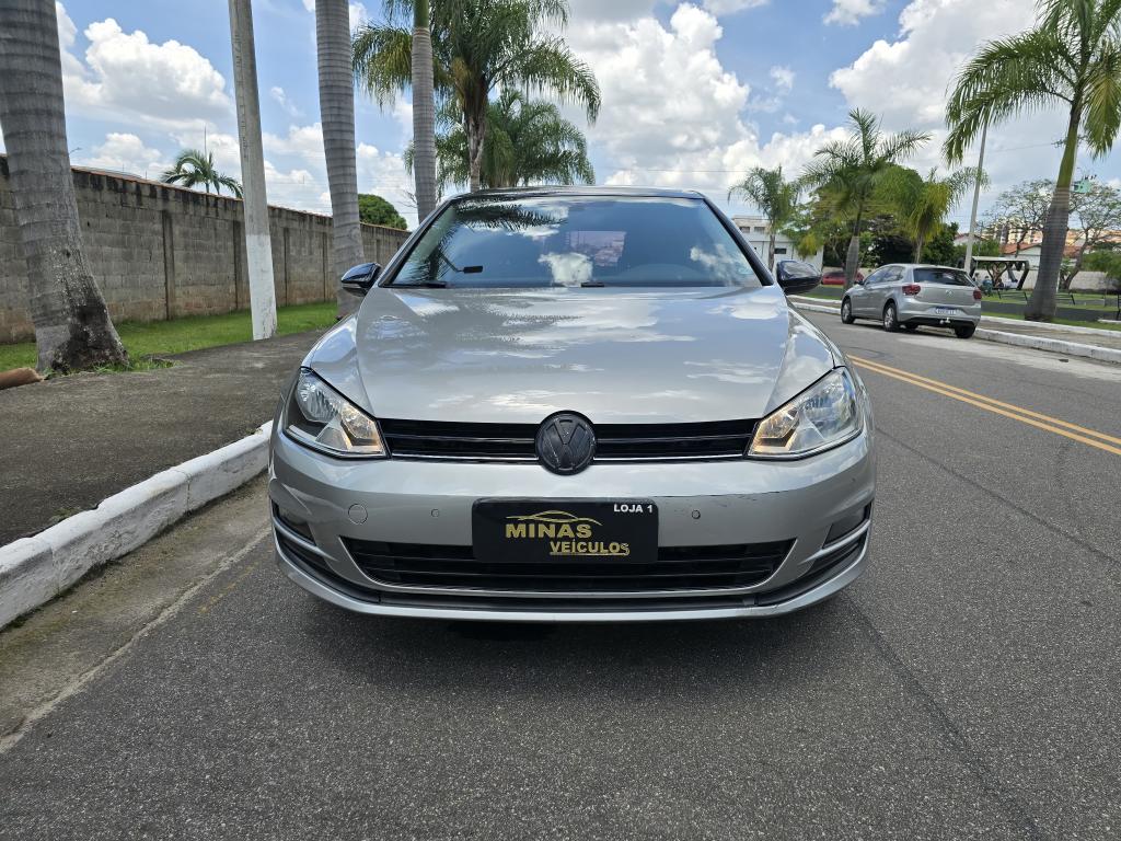 Volkswagen Golf 1.0 TSI COMFORTLINE 12V TOTAL FLEX 4P MANUAL 2017