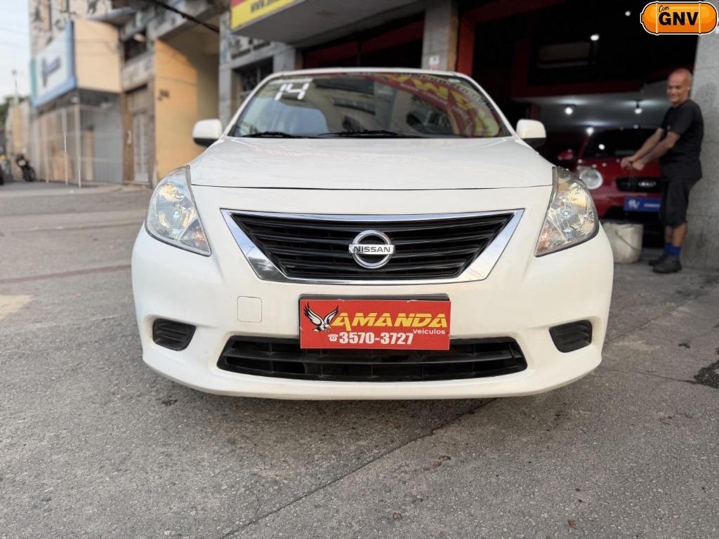 Nissan Versa 1.6 16V FLEX SV 4P MANUAL 2014
