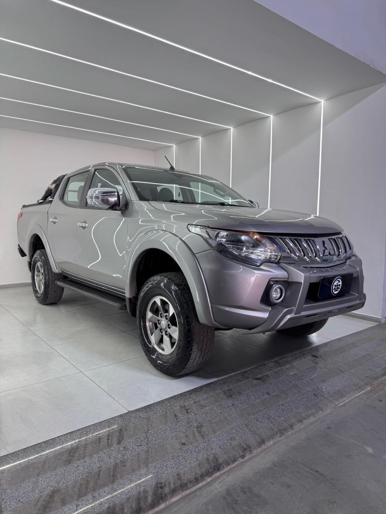 Mitsubishi L200 OTHERS 2020