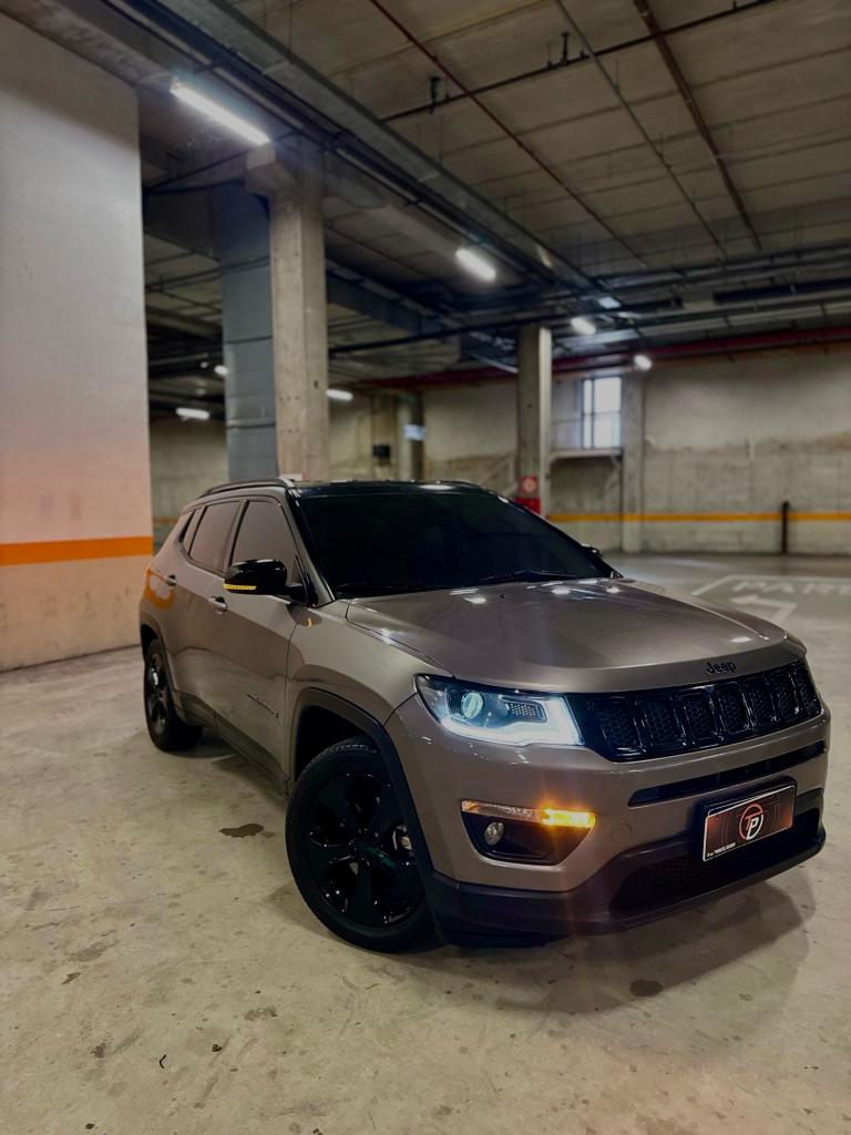 Jeep Compass COMPASS LONGITUDE 2.0 4x4 Dies. 16V Aut. 2017