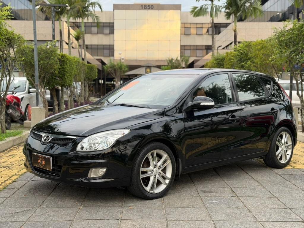 Hyundai I30 2.0i Gls 2010