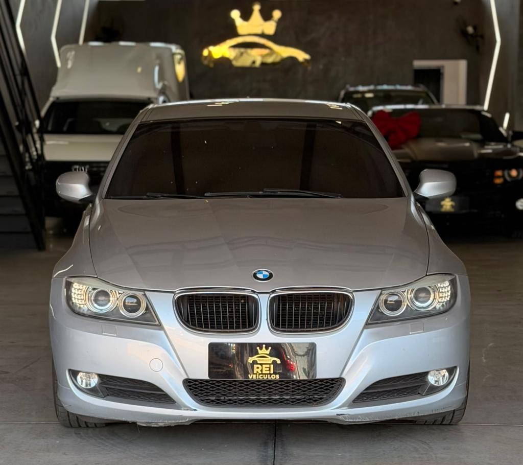 Bmw Series 3 320i Joy Auto - Automática