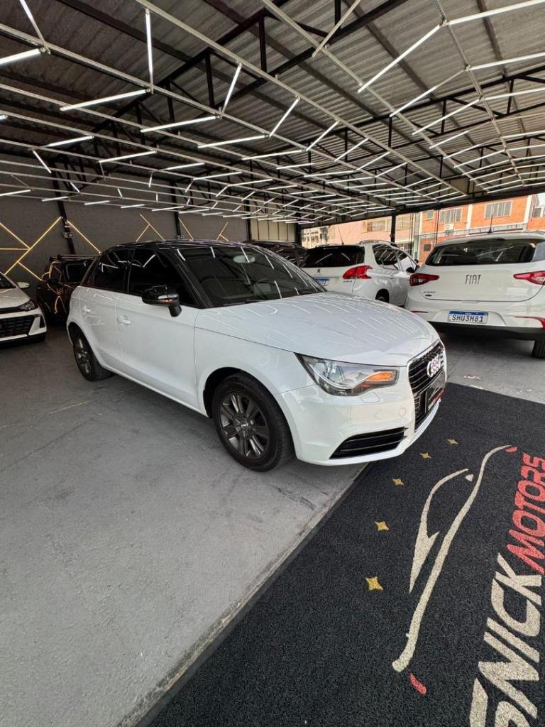 Audi A1 1.4 Tfsi Sportback Attraction S Tronic