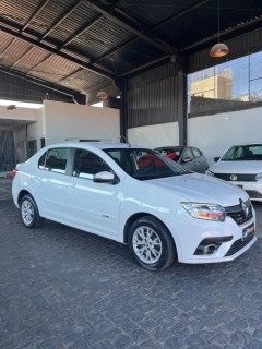 Foto do veículo Renault Logan 1.0 Zen