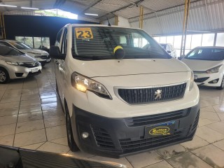 Foto do veículo Peugeot Expert Minibus 1.6 Turbo Diesel
