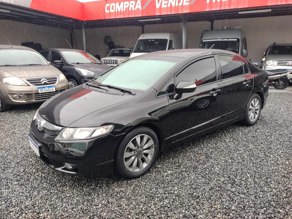 Honda Civic LXL COURO 1.8 CVT FLEX 2011