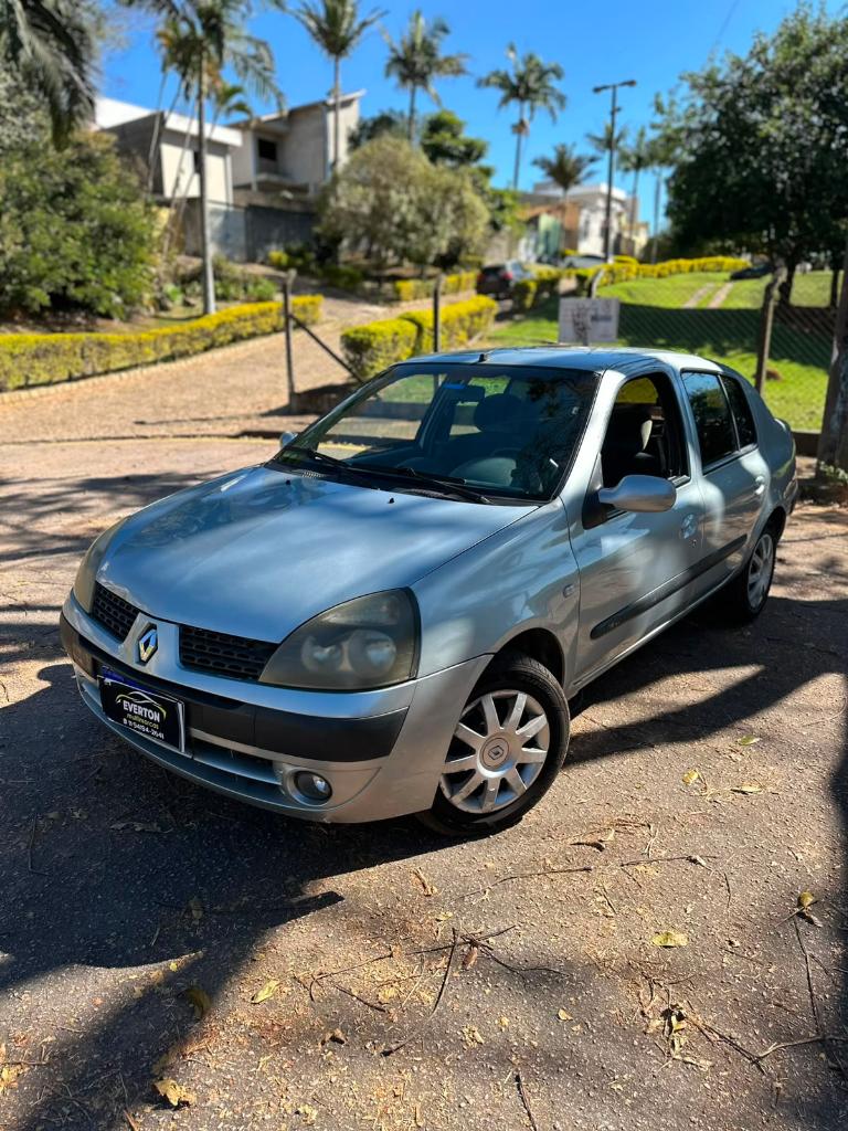 Renault Clio PRIVILEGE 1.6 16V 4P 2005