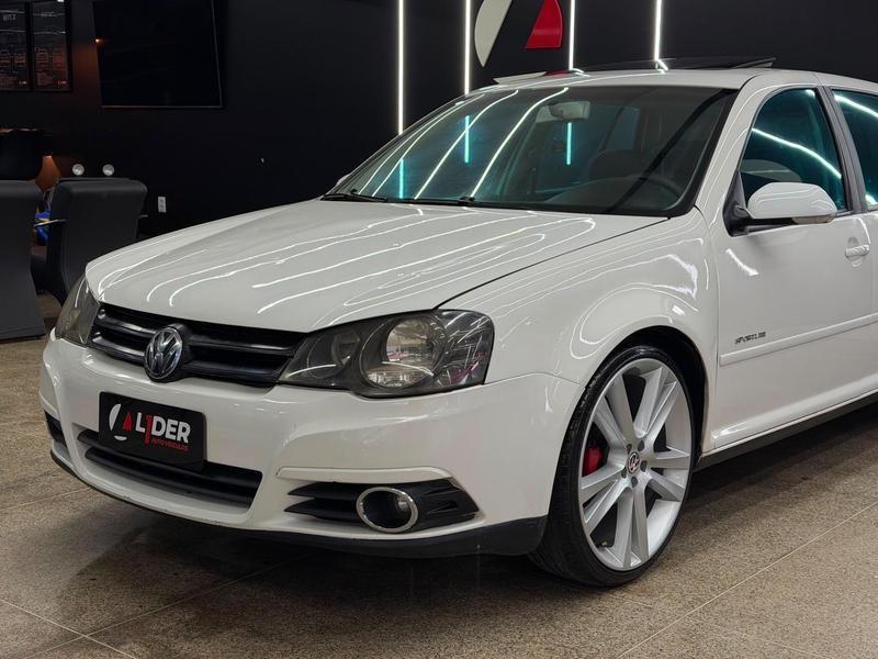 Volkswagen Golf 1.6 MI TOTAL FLEX 8V 4P 2012