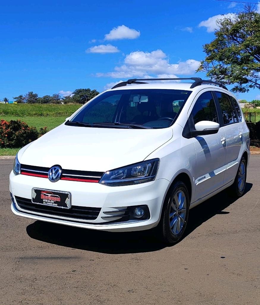 Volkswagen Spacefox COMFORTLINE 1.6 8V VHT FLEX 2015
