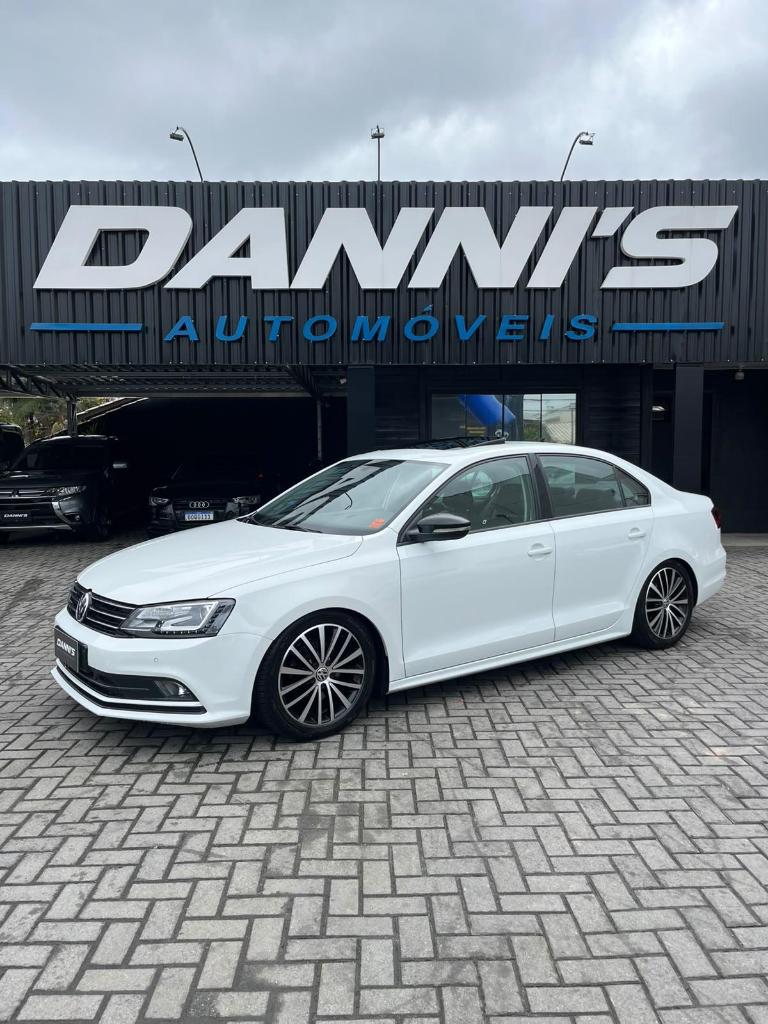 Volkswagen Jetta JETTA Comfortline 1.4 TSI 16V 4p Aut. 2017
