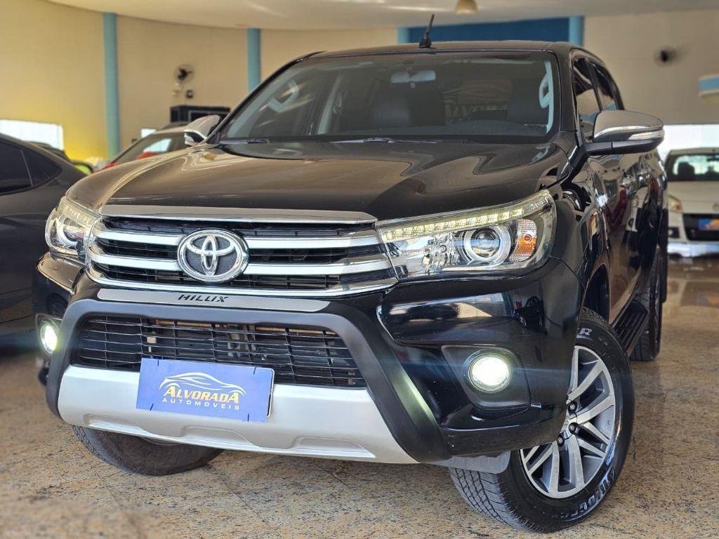 Toyota Hilux Sw4 SRX 4X4 2.8 TDI 16V DIES. AUT. 2017