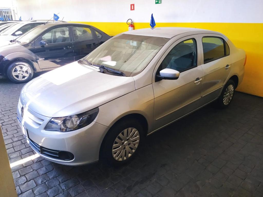 Volkswagen Voyage VOYAGE 1.0/1.0 City Mi Total Flex 8V 4p 2010