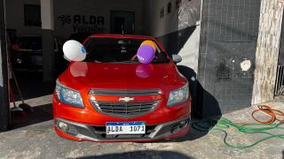 Foto do veículo Chevrolet Onix 1.0 Spe/4 Lollapalooza