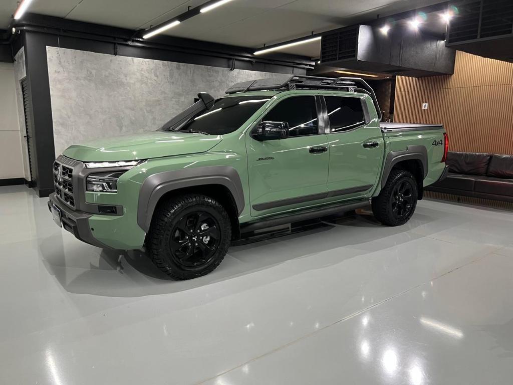 Mitsubishi Triton