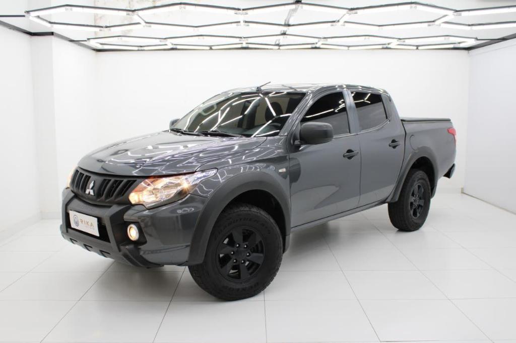Mitsubishi L200 2022