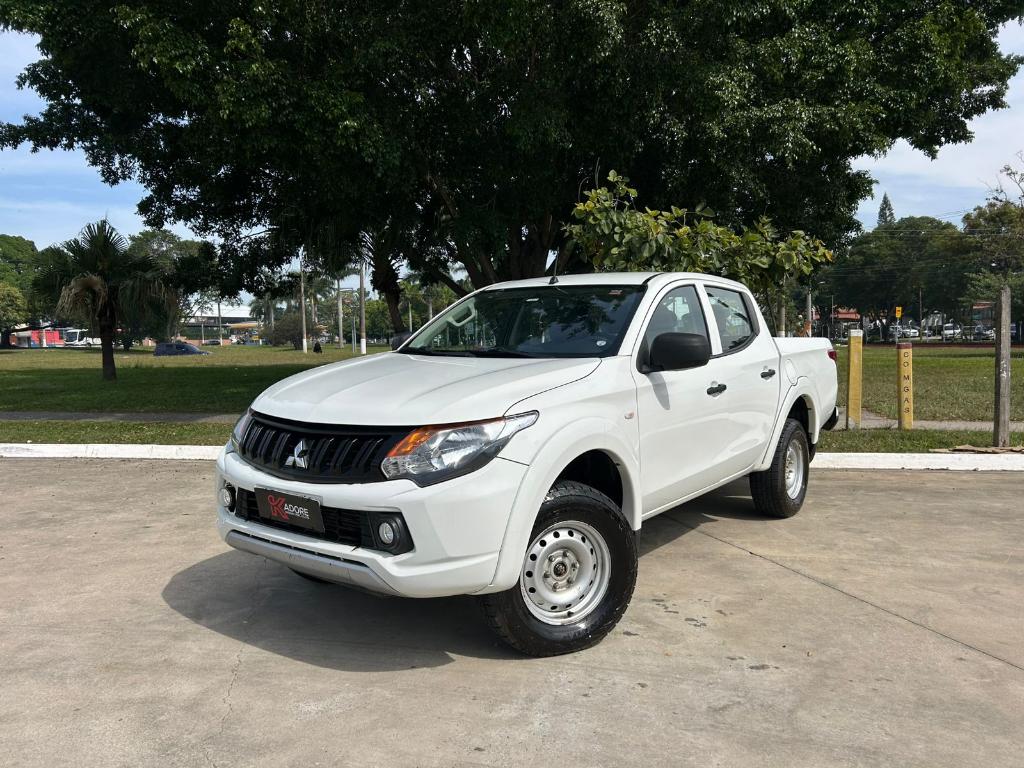 Mitsubishi L200 OTHERS 2023
