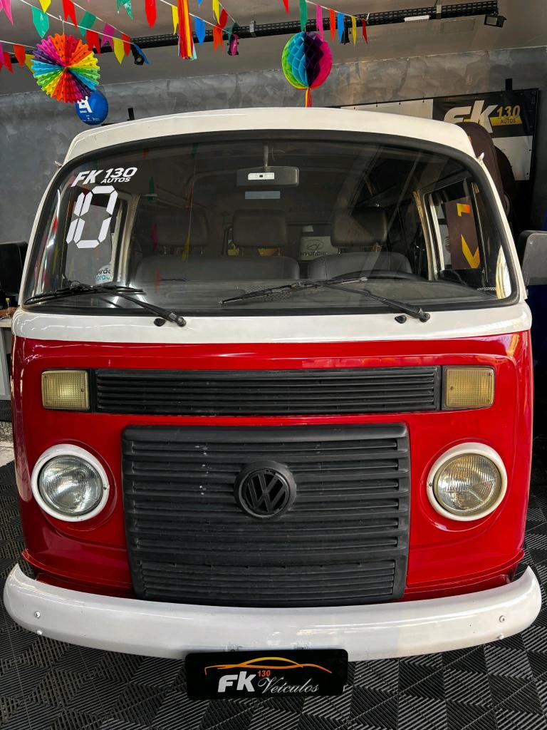 Volkswagen Kombi KOMBI ESCOLAR/50 ANOS 1.4 MI TOTAL FLEX 2010