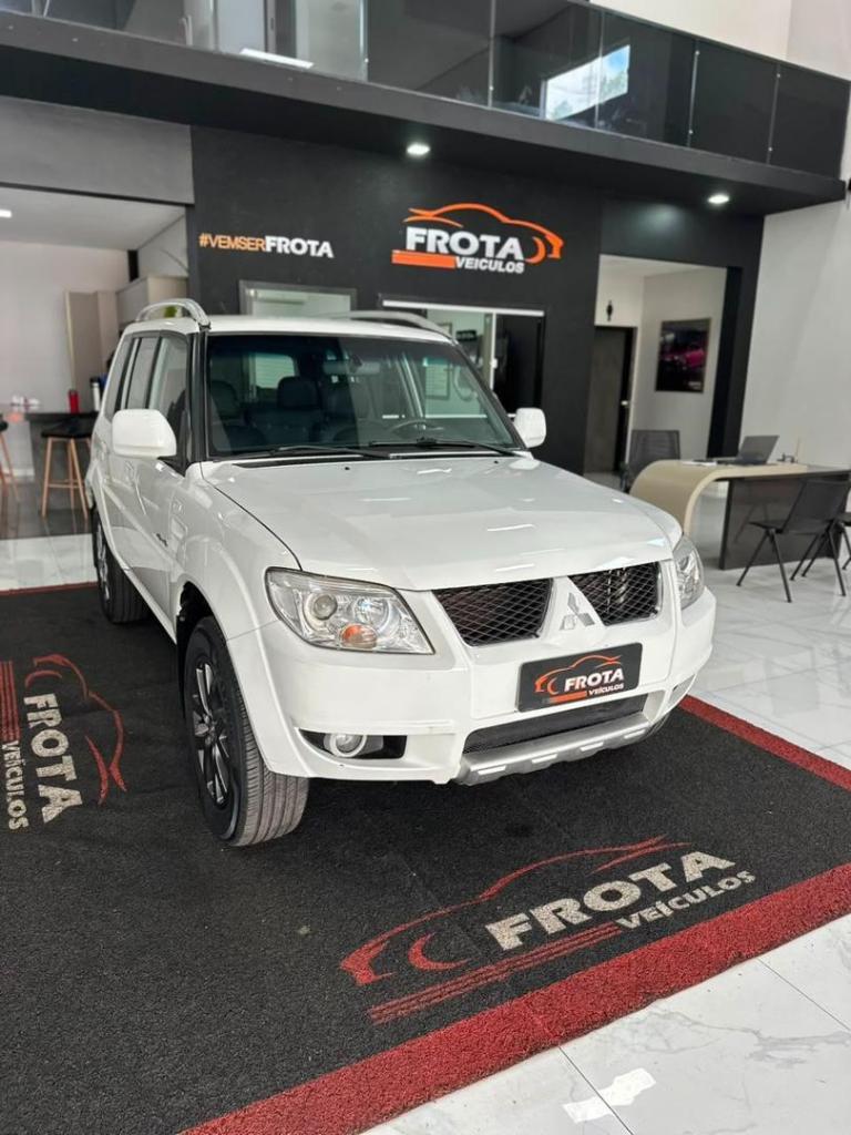 Mitsubishi Pajero 2014