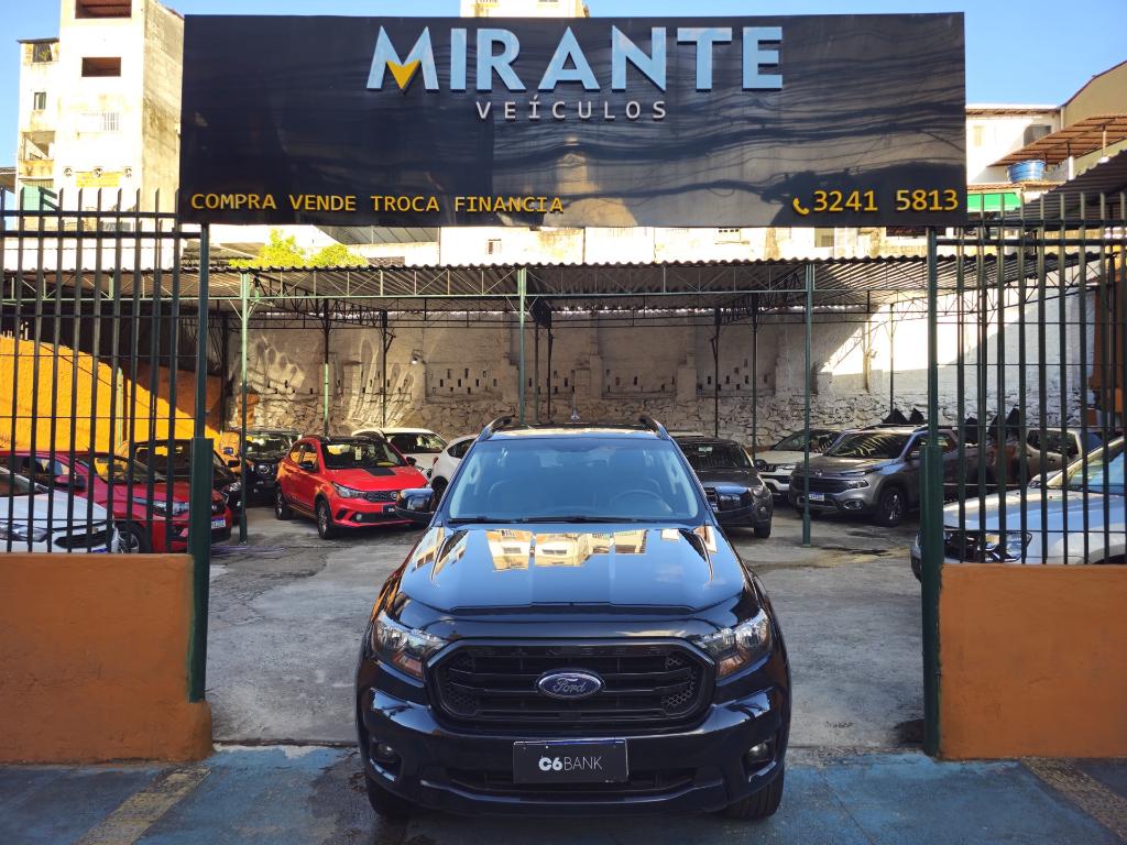Ford Ranger 2.0 TURBO DIESEL CD BLACK 4X2 AUTOMÁTICO 2022