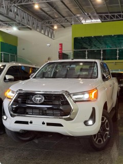 Foto do veículo Toyota Hilux Cd Srv 4x4 2.8 Tdi Diesel Aut.