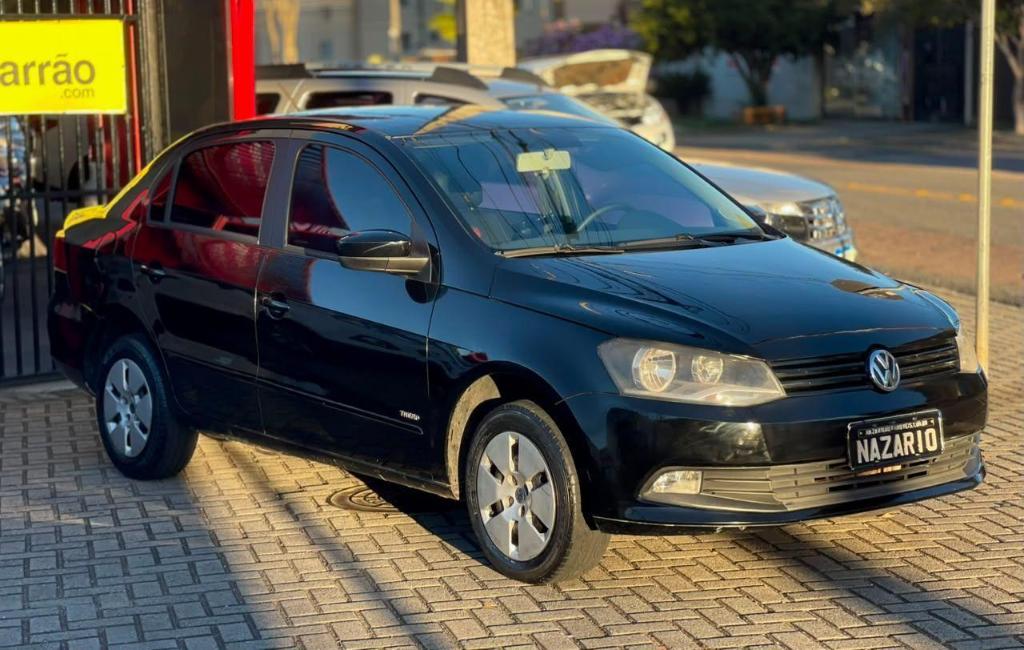 Volkswagen Voyage 2014