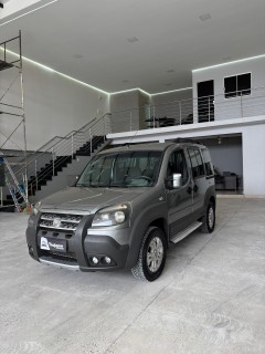 Foto do veículo Fiat Doblo 1.8 Adventure