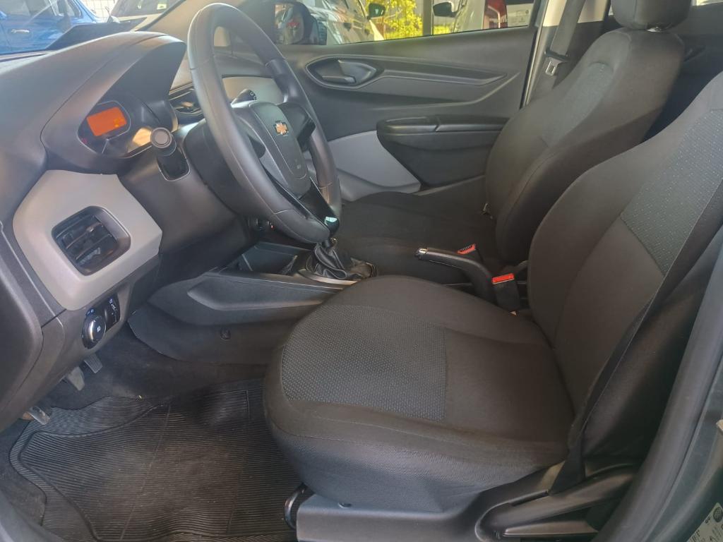 Chevrolet Onix ONIX HATCH Joy 1.0 8V Flex 5p Mec. 2018