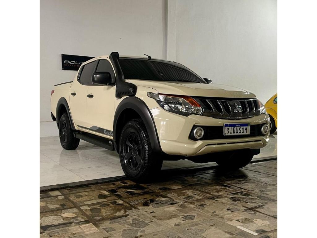 Mitsubishi L200 2.4 D Triton Outdoor Gls Auto 4wd 2025