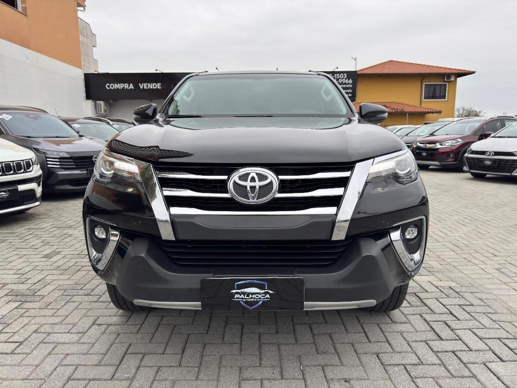Toyota Hilux Sw4