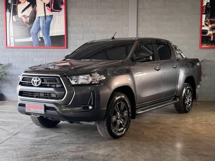 Toyota Hilux Hilux CD SR 4x4 2.8 TDI Diesel Aut. 2025