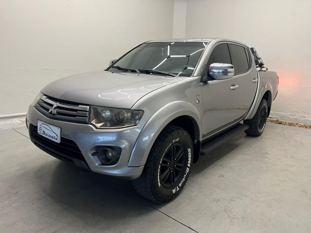 Mitsubishi L200 HPE 3.2 CD TB INT.DIESEL AUT 2016